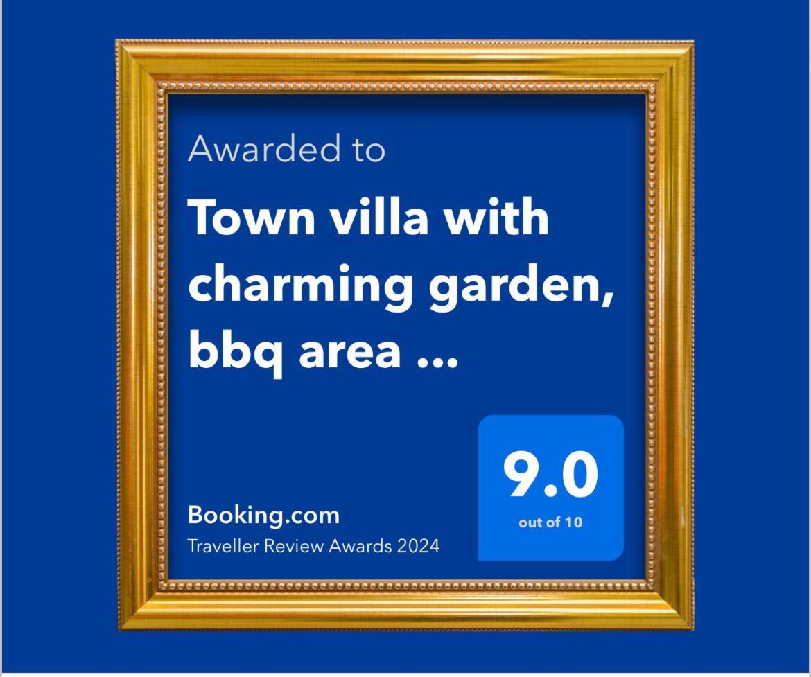 Town Villa With Charming Garden, Bbq Area & Sleeps 6 卡舍尔 外观 照片